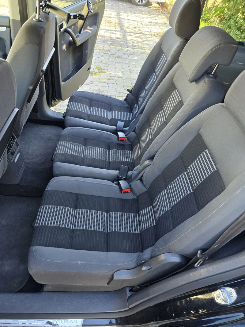 VW Touran United, снимка 13 - Автомобили и джипове - 52615210