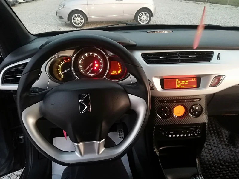 Citroen DS3 1.4HDI kli IT., снимка 13 - Автомобили и джипове - 52722420
