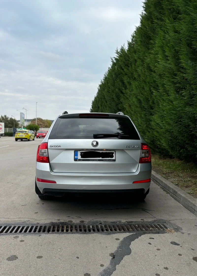Skoda Octavia 2.0tdi 150hp, снимка 6 - Автомобили и джипове - 53132273