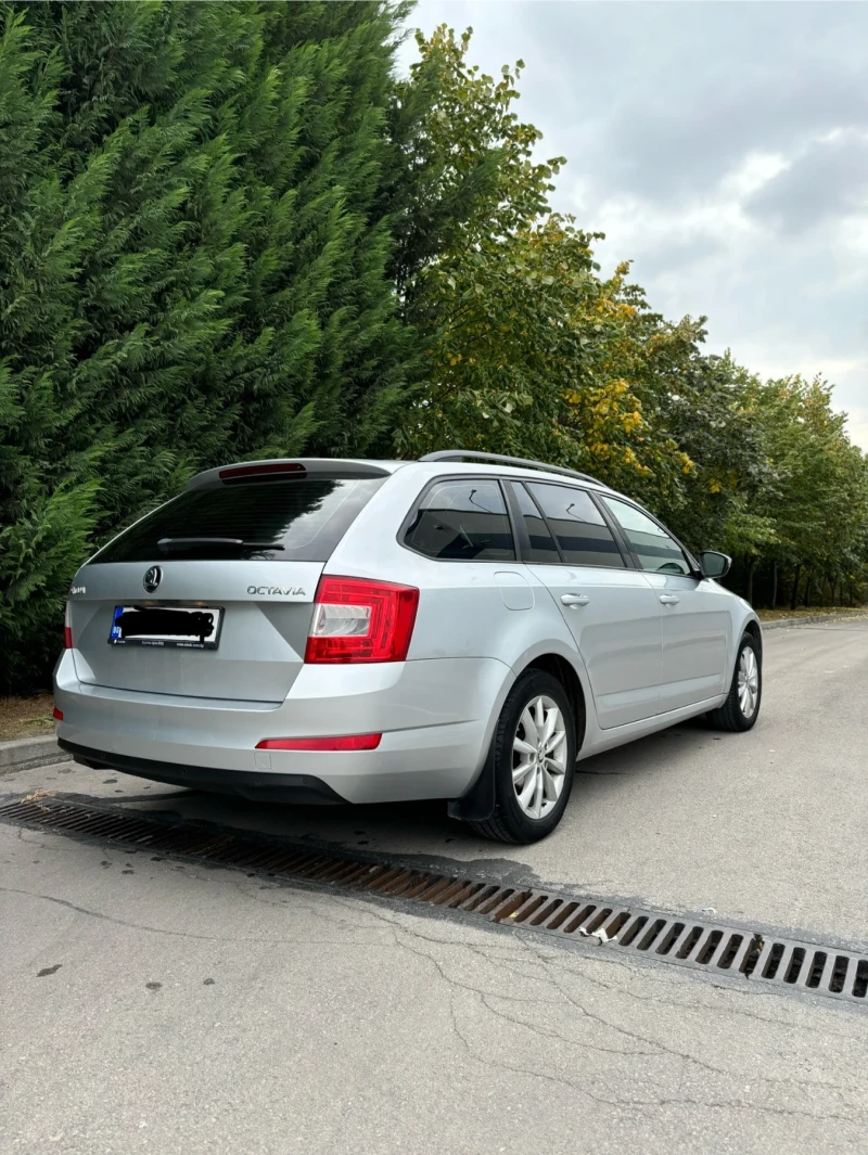 Skoda Octavia 2.0tdi 150hp, снимка 7 - Автомобили и джипове - 53132273