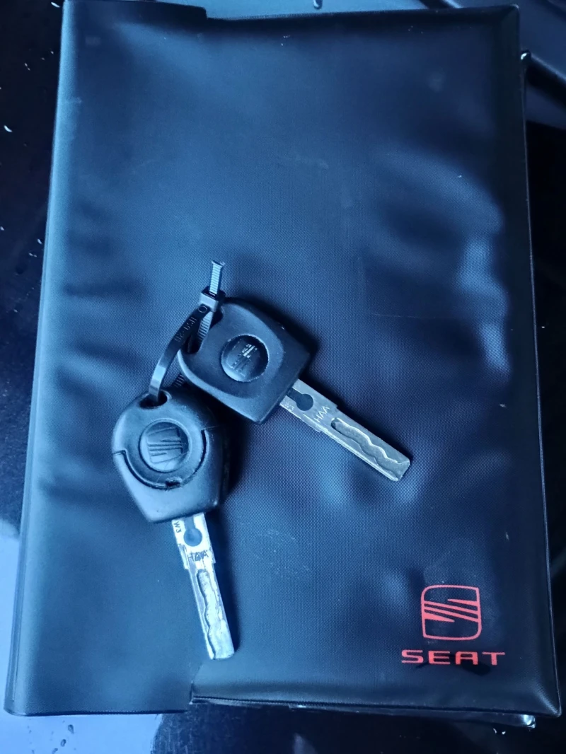 Seat Ibiza * FR 1.8 TURBO 150ps ТОП СЪСТОЯНИЕ * , снимка 16 - Автомобили и джипове - 53181506