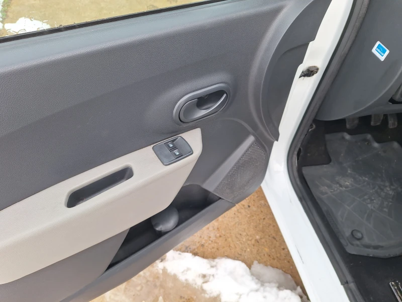 Dacia Dokker 1.5 DCI KLIMA, снимка 10 - Автомобили и джипове - 53539025