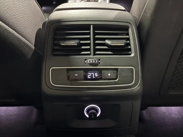 Audi A5 2.0T quattro Technik Coupe AWD, снимка 14 - Автомобили и джипове - 54423237