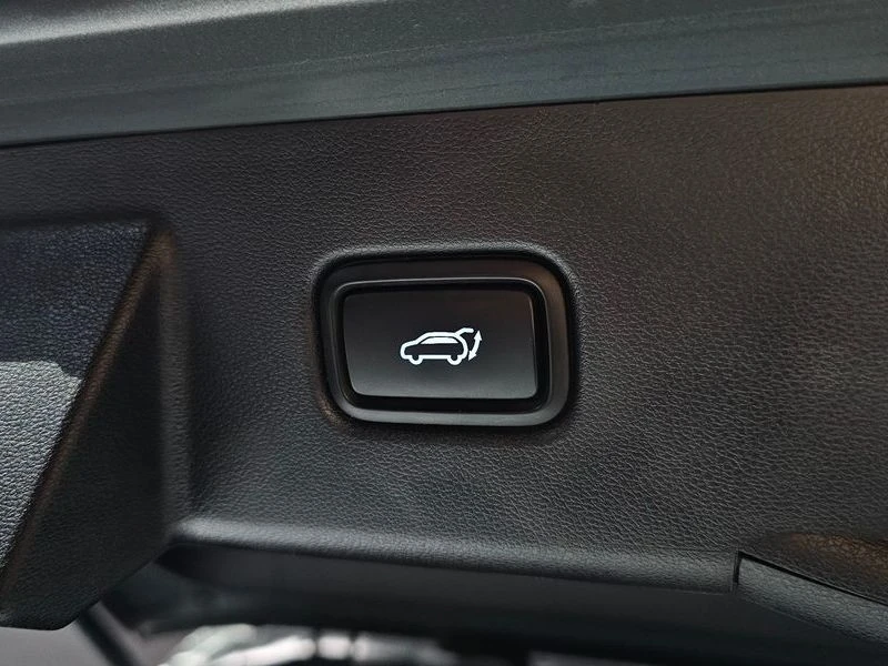Hyundai Elantra Gasoline 1.6 Turbo 2WD| 177�.�. | Mobile.bg � ����������� 17