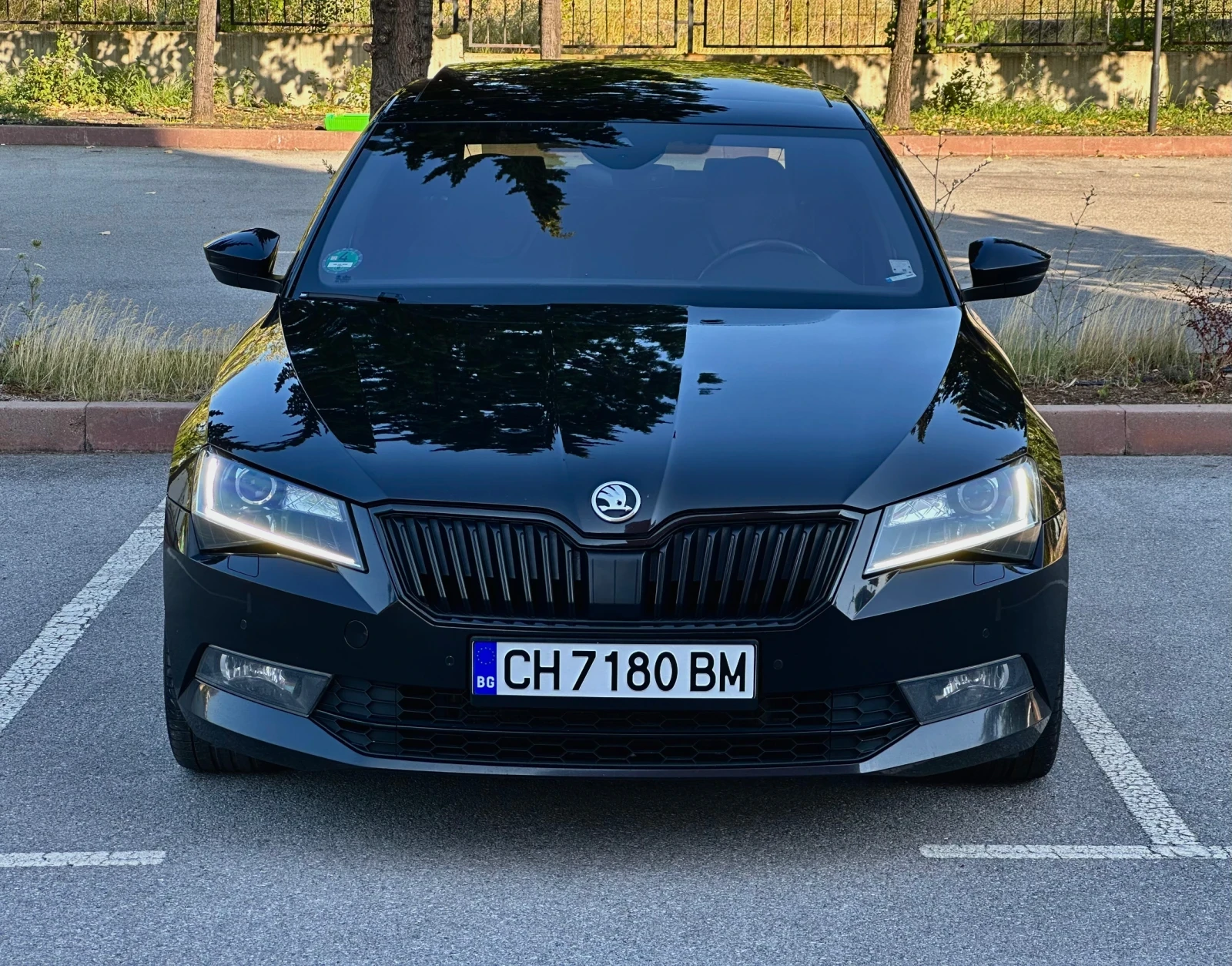 Skoda Superb Sportline* 2.0 TDI* 190к.с.* 4х4 - изображение 3