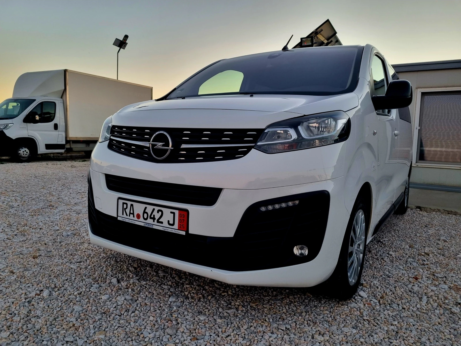 Opel Zafira 2.0D 150ks.Evro 6 - изображение 2