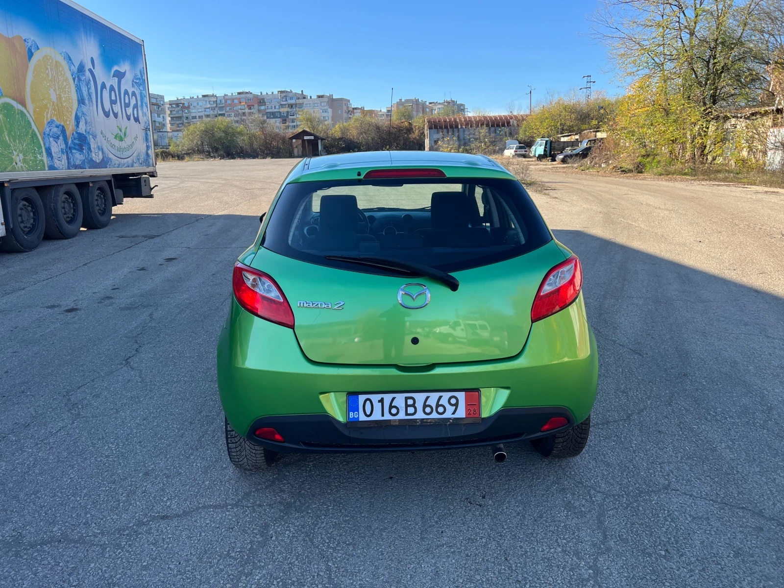 Mazda 2  - изображение 5