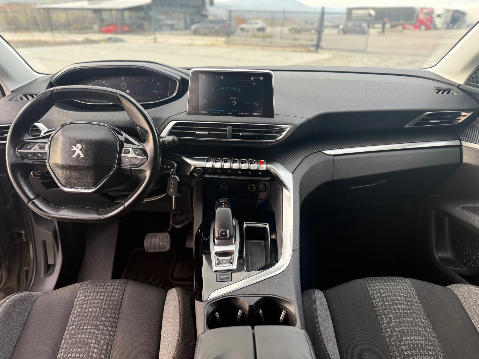 Peugeot 3008 1.6HDI    | Mobile.bg   12