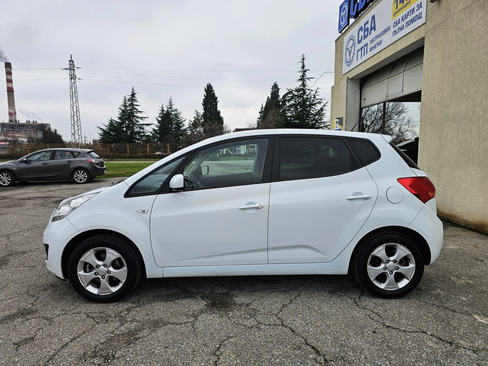 Kia Venga 1.4 CVVT COOL* NAVI* CAMERA - изображение 4