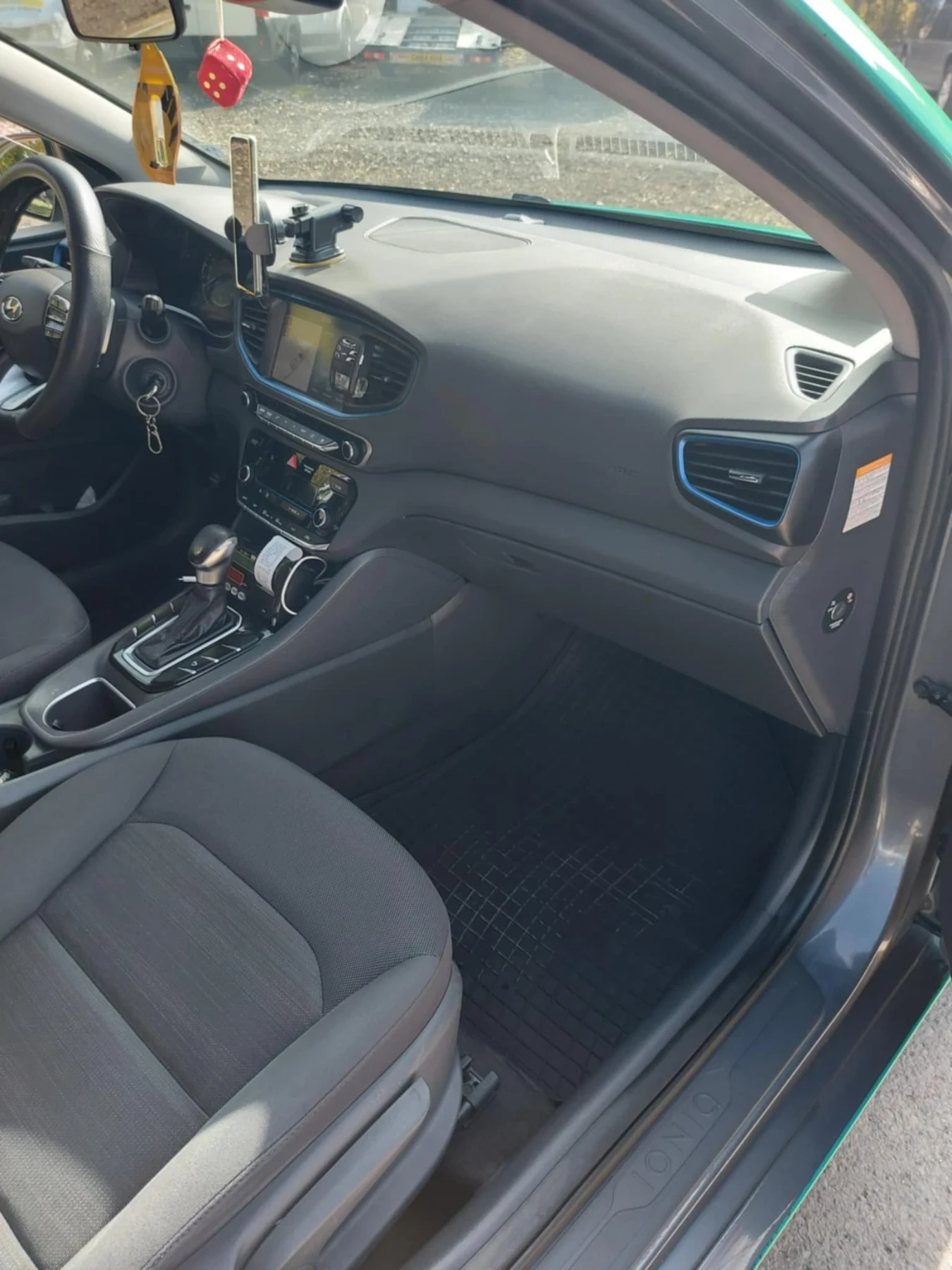 Hyundai Ioniq, снимка 7 - Автомобили и джипове - 53892472