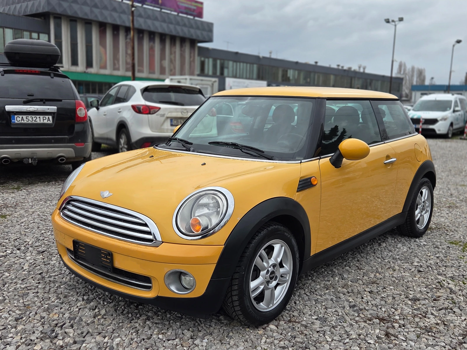 Mini One 1.4i FACE* НОВА ВЕРИГА* CHILI*  | Auto.bg — изображение 1