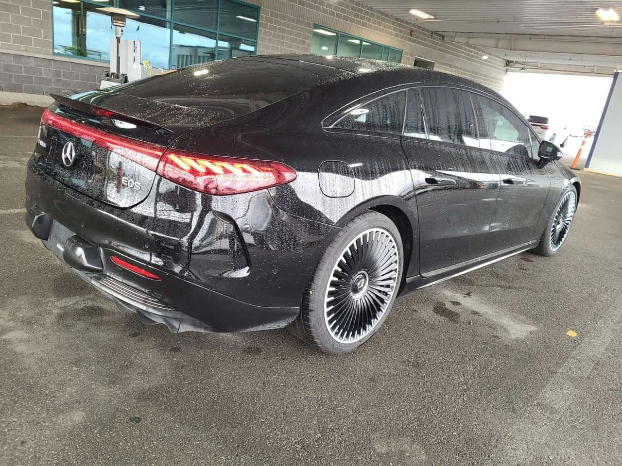 Mercedes-Benz EQS AMG| HЕАD-UP с AR| MASSAGE| BURMESTER| , снимка 3 - Автомобили и джипове - 54227741