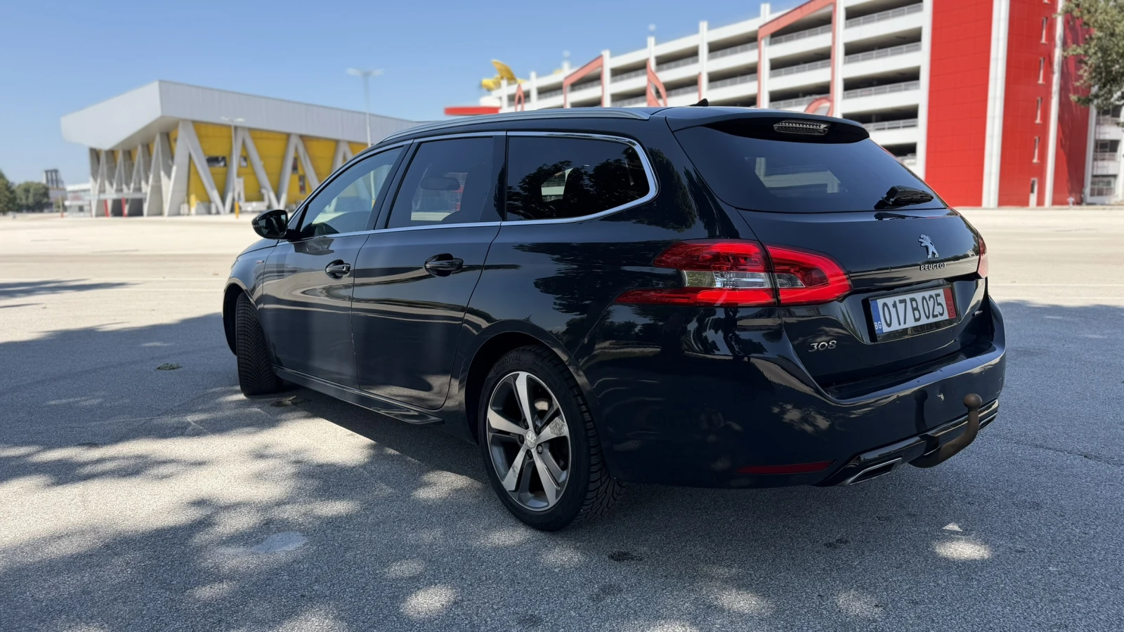 Peugeot 308 GT Line KEYLESS | Line assist| Камера 360, снимка 8 - Автомобили и джипове - 54389575