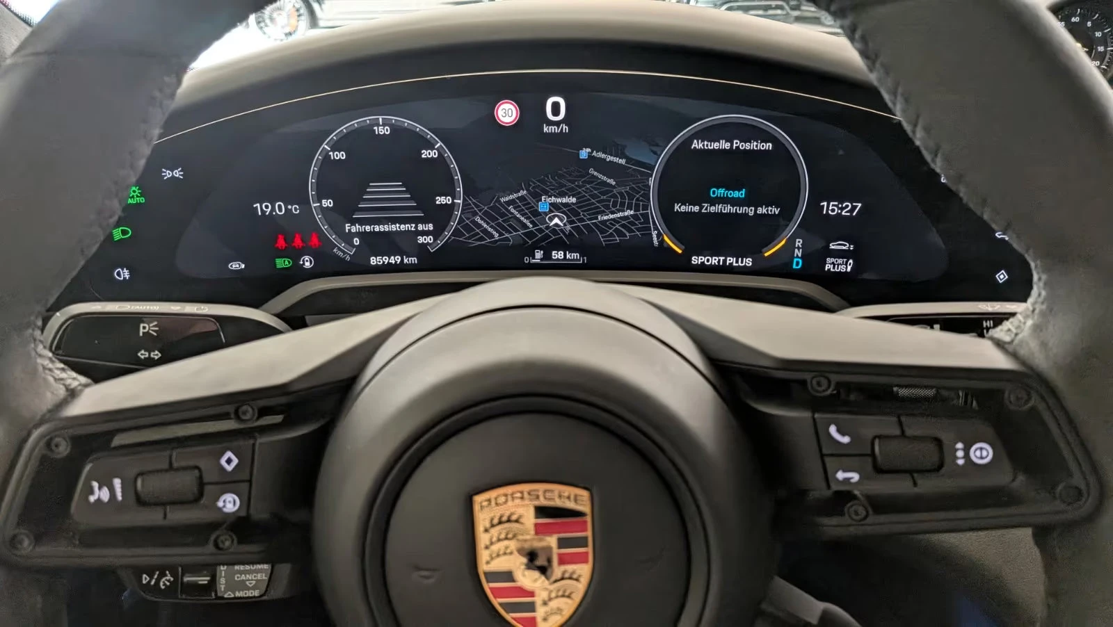 Porsche Taycan GTS/598HP/PANO/CHRONO/360/MATRIX/ACC/LUFT/21/395z, снимка 7 - Автомобили и джипове - 54429081