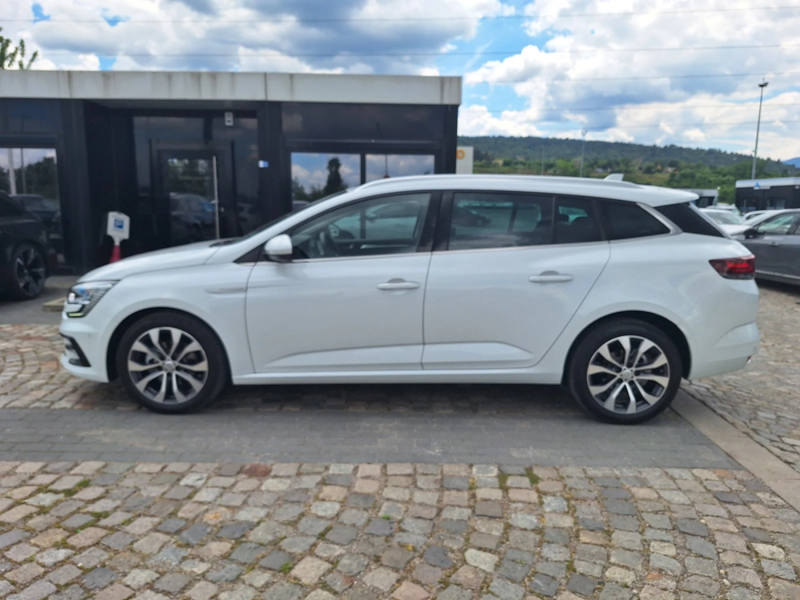 Renault Megane 1.3Tce/ 140�.�./Grandtour/INTENS/���������! | Mobile.bg � ����������� 8