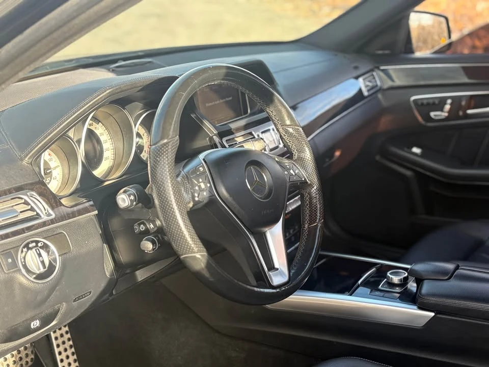 Mercedes-Benz E 400 * 1 СОБСТВЕНИК * ПАНОРАМА * 360 КАМЕРА * АМГ ПАКЕТ, снимка 6 - Автомобили и джипове - 55229369