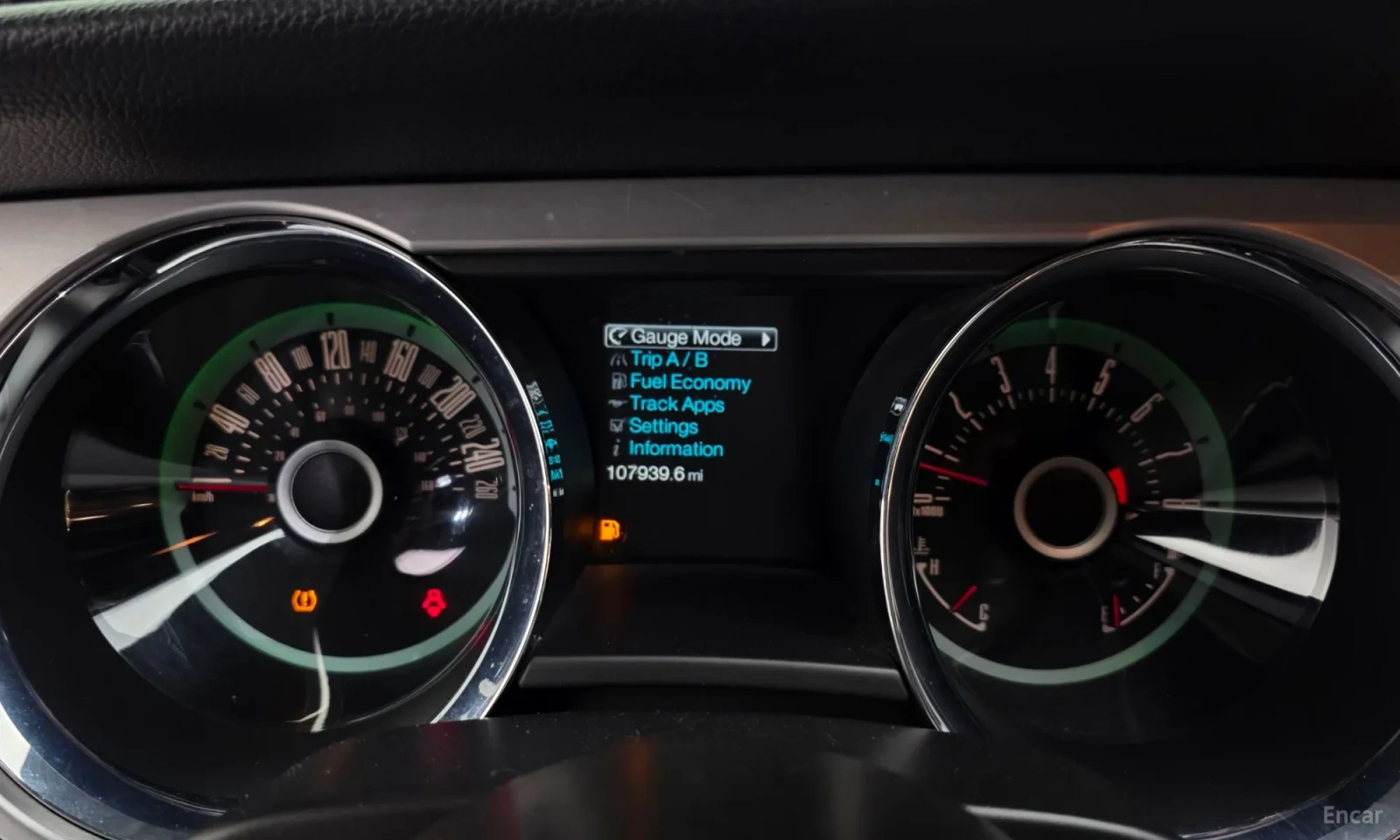 Ford Mustang, снимка 8 - Автомобили и джипове - 55276018