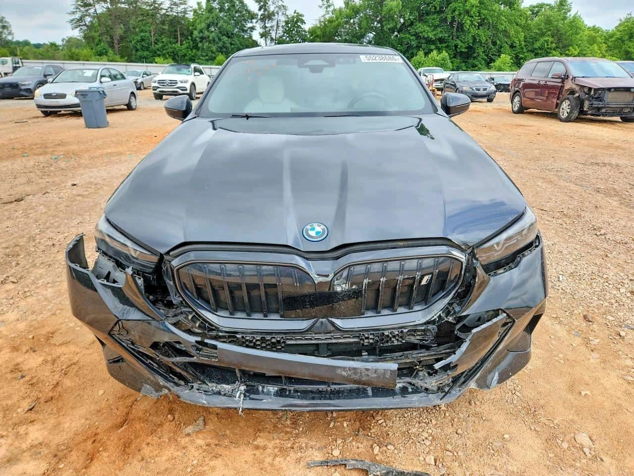 BMW i5 EDRIVE 40 | CARFAX | ���������� ��� ������������  | Mobile.bg � ����������� 5