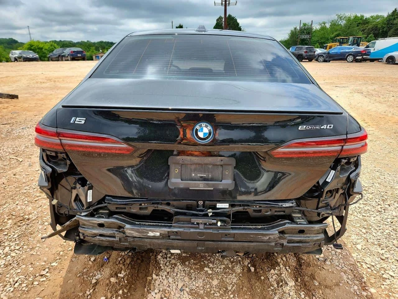 BMW i5 EDRIVE 40 | CARFAX | ���������� ��� ������������  | Mobile.bg � ����������� 6