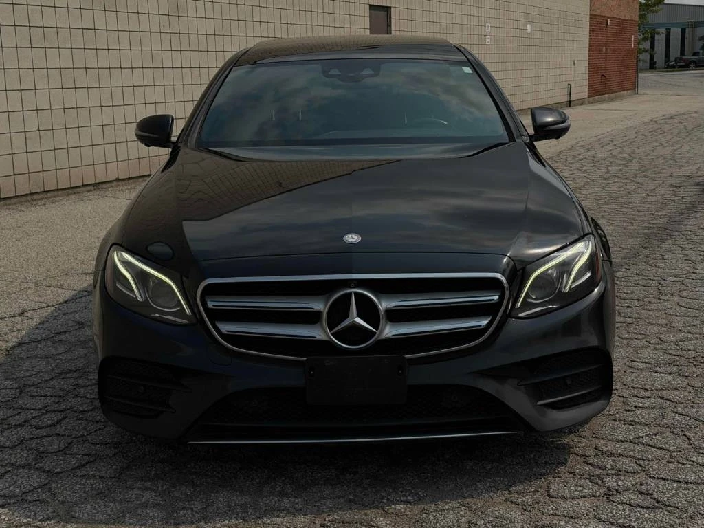 Mercedes-Benz E 300 | HUD | BURMESTER | CARFAX | 360 | , снимка 2 - Автомобили и джипове - 55486066