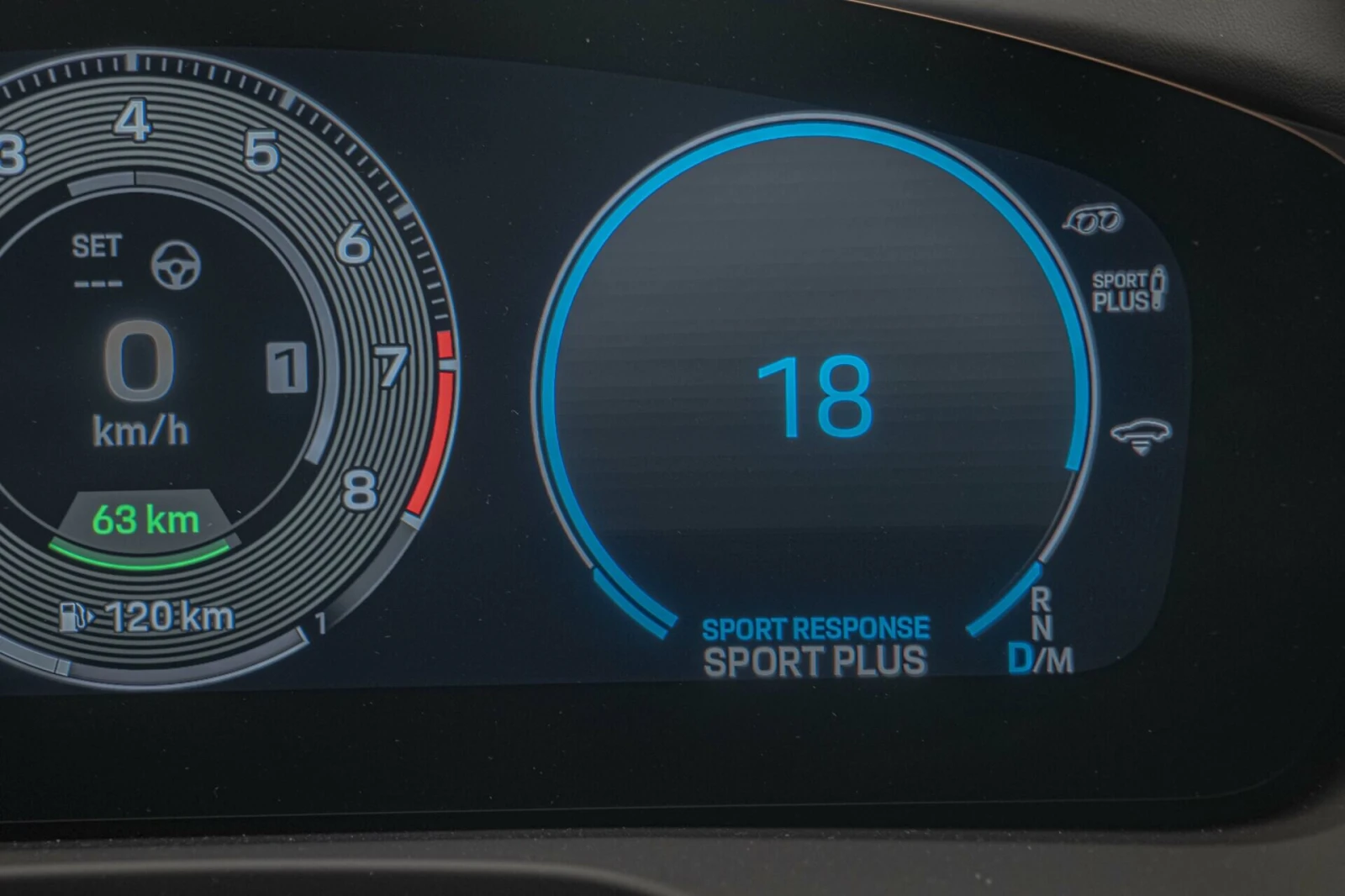 Porsche Panamera Turbo E-Hyb/PDLS+ /PDK/Active Ride/Burm/Beifahrer-, снимка 15 - Автомобили и джипове - 55642810