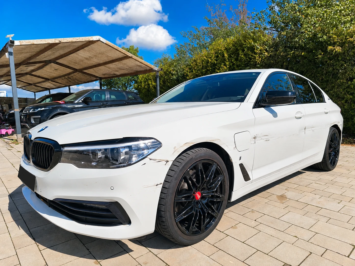 BMW 530E Sport Line, снимка 2 - Автомобили и джипове - 55902971