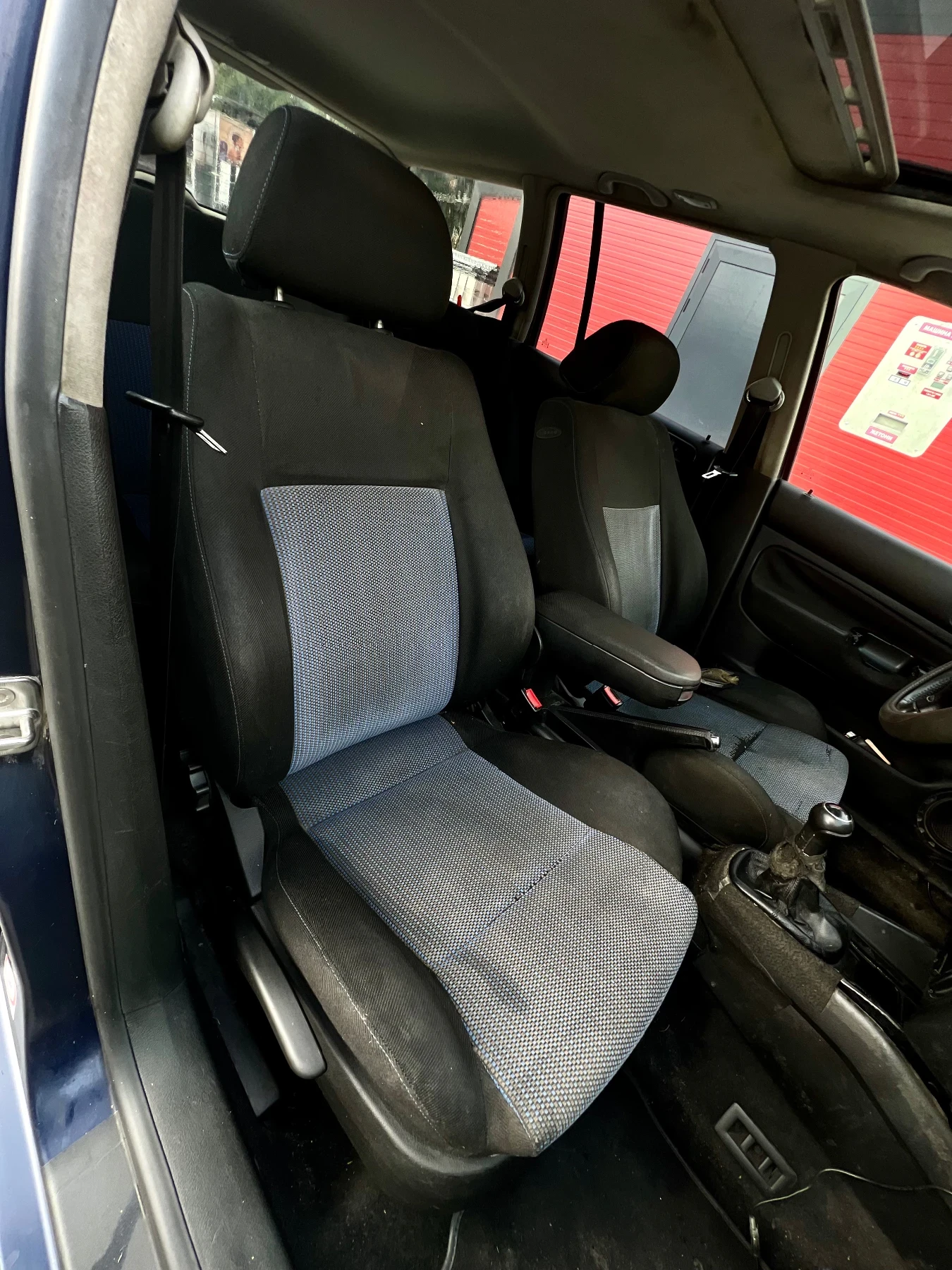 VW Golf 1.6 Теглич Шибидах, снимка 9 - Автомобили и джипове - 56253787