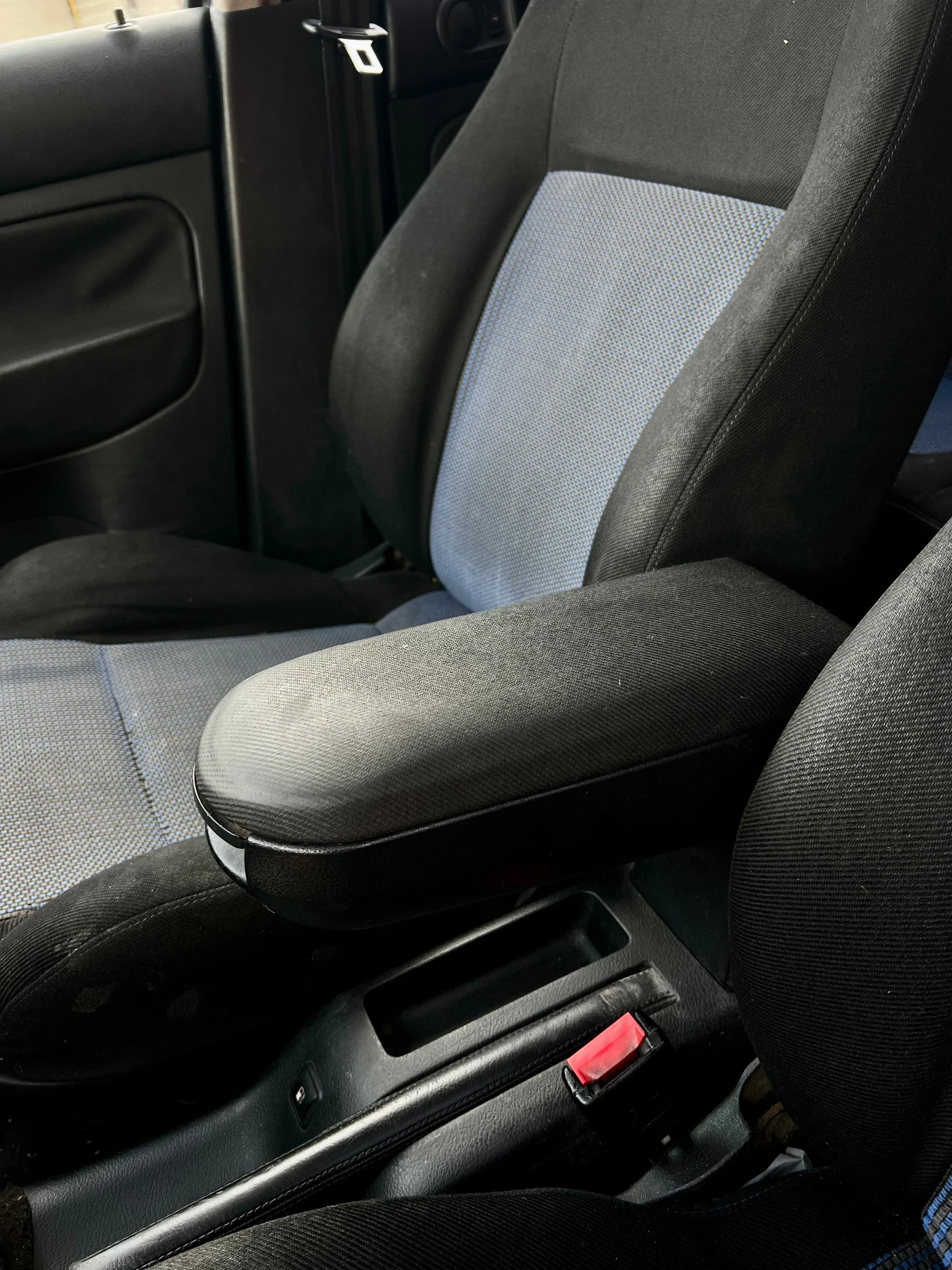 VW Golf 1.6 Теглич Шибидах, снимка 15 - Автомобили и джипове - 56253787