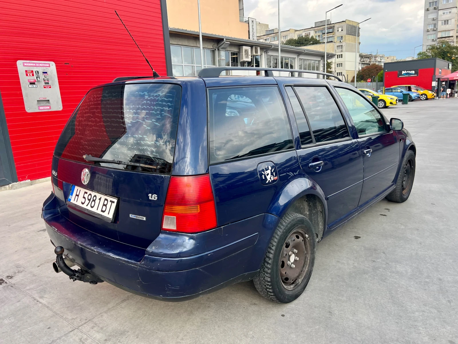 VW Golf 1.6 Теглич Шибидах, снимка 5 - Автомобили и джипове - 56253787