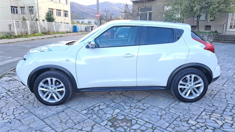 Nissan Juke 1.6 ГАЗ-БЕНЗИН КАМЕРА 4х4, снимка 6 - Автомобили и джипове - 47695434