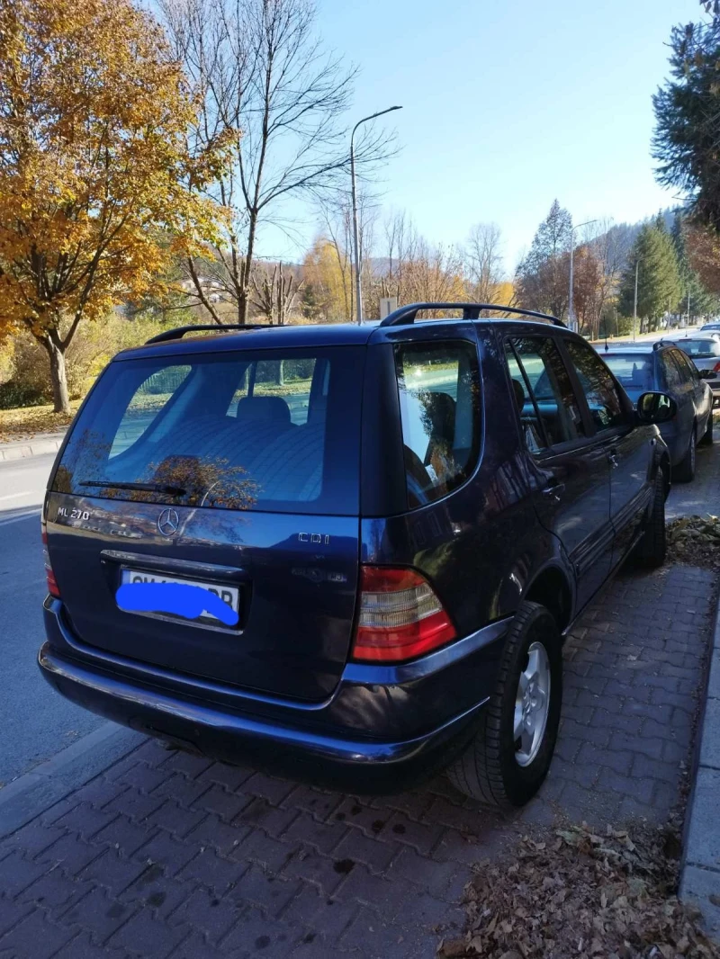 Mercedes-Benz ML 270, снимка 6 - Автомобили и джипове - 47869572