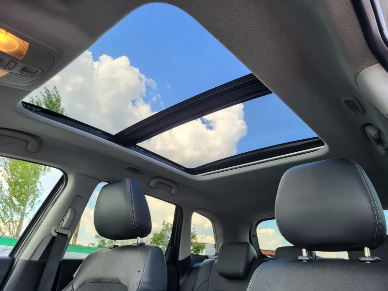 Suzuki Vitara 1.6D 4X4 EURO 6 ВСИЧКИ ЕКСТРИ НОВ ВНОС , снимка 10 - Автомобили и джипове - 50818654