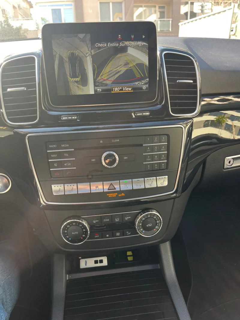 Mercedes-Benz GLE 43 AMG, снимка 11 - Автомобили и джипове - 52122546