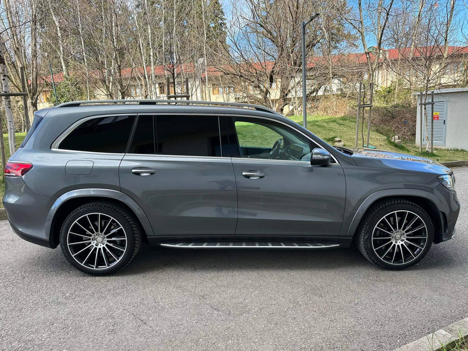 Mercedes-Benz GLS 400 d / AMG OPTIC / ПАНОРАМА - изображение 8