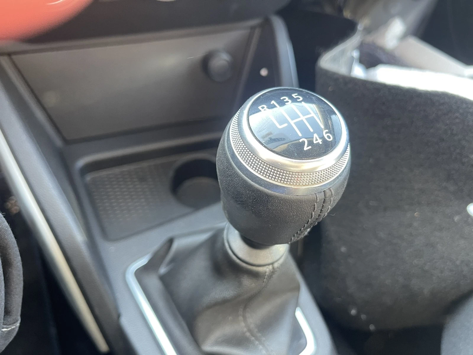 Dacia Duster 1.0 TCI   | Mobile.bg   14