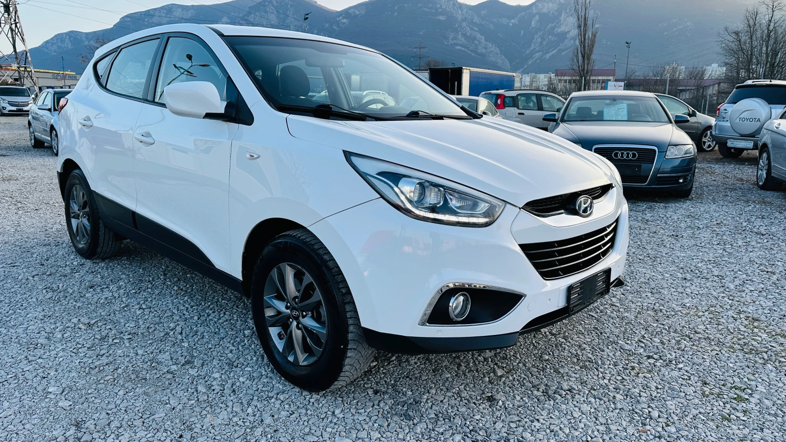 Hyundai IX35 1.7crdi-face lift-6 скорости-Евро 5 - изображение 3