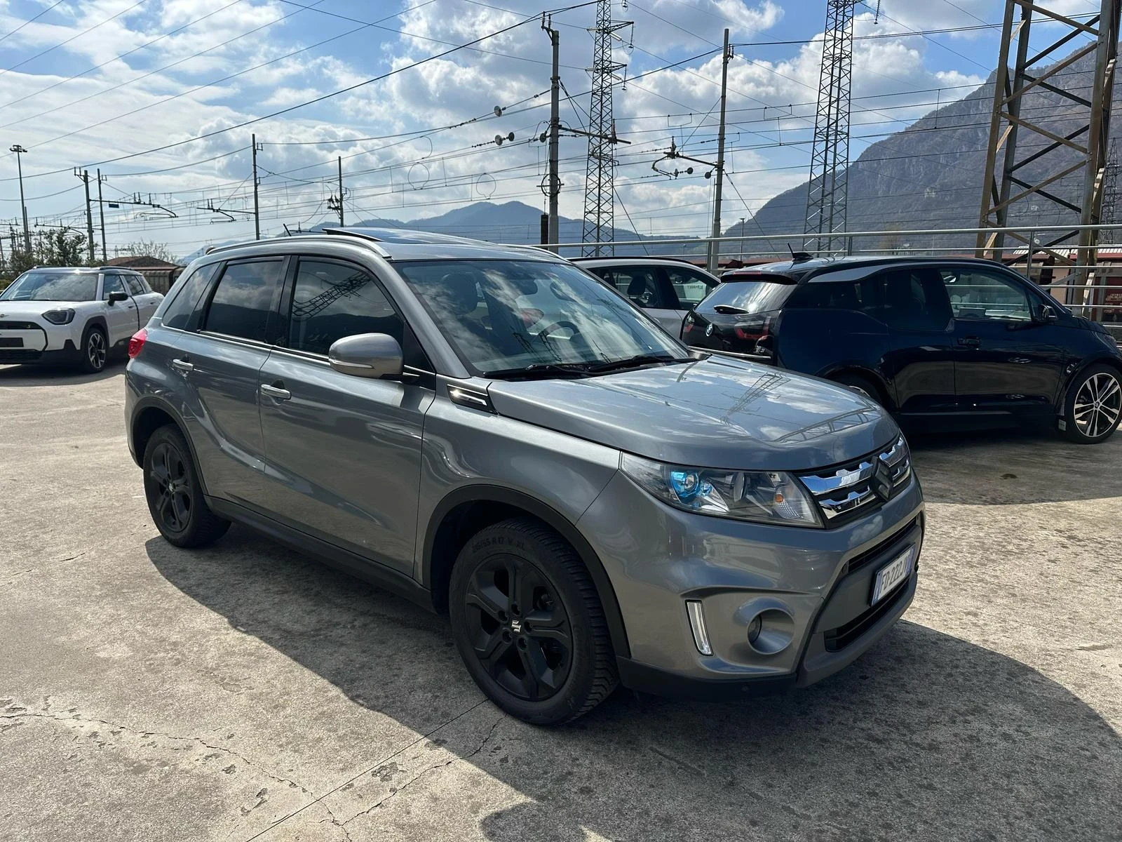 Suzuki Vitara 1.6D 4X4 EURO 6 ВСИЧКИ ЕКСТРИ НОВ ВНОС НАЛИЧЕН  - изображение 3