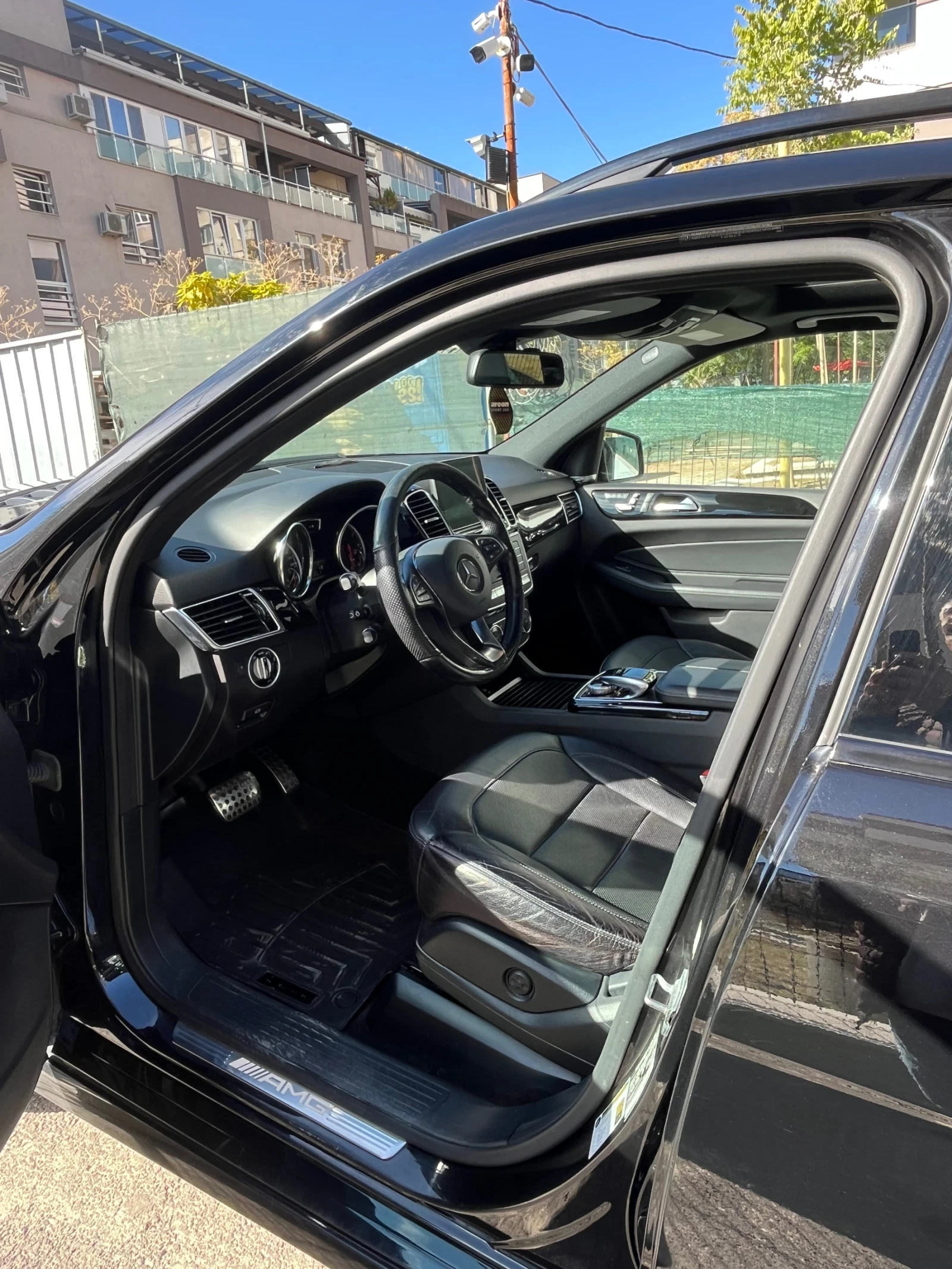 Mercedes-Benz GLE 43 AMG  - изображение 7