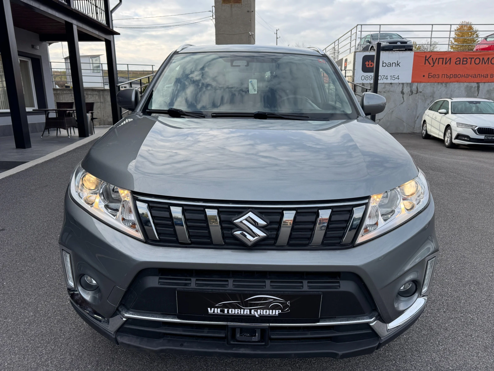 Suzuki Vitara 1.0 BOOSTER JET 4X4НОВ ВНОС - изображение 2