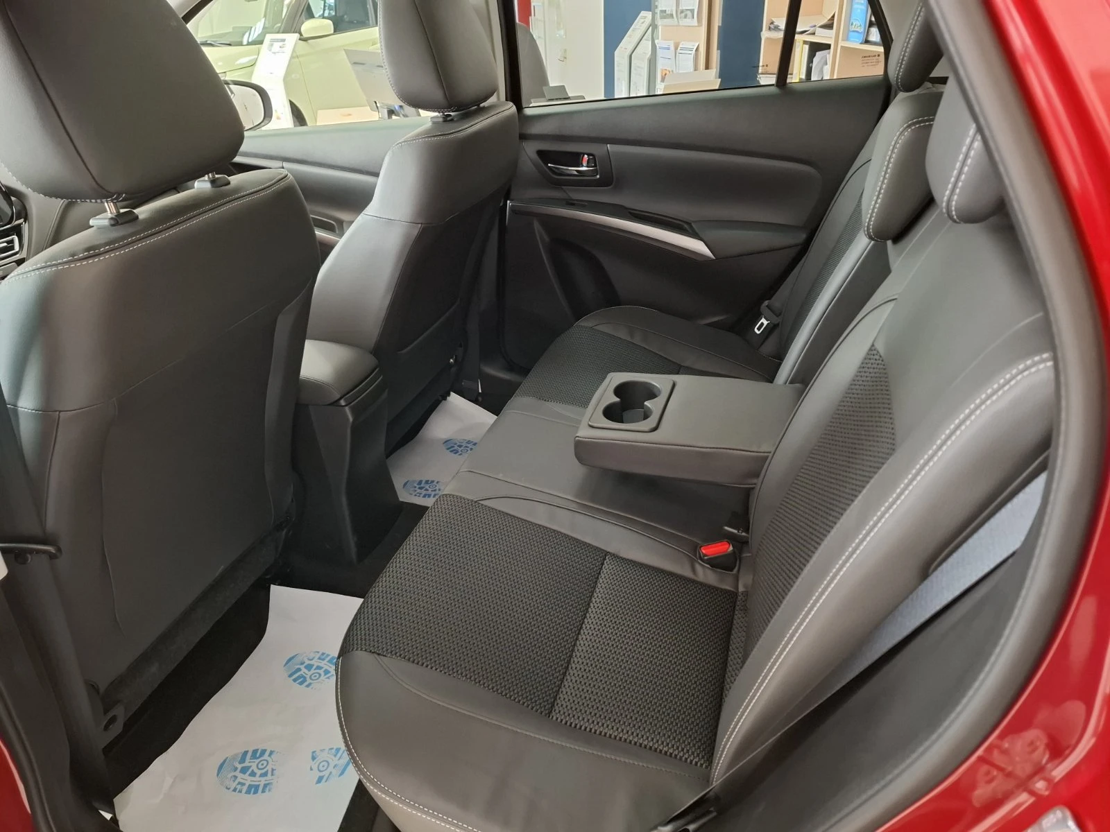 Suzuki SX4 S-Cross GLX S/R 6MT 4x4 Hybrid | Mobile.bg � ����������� 5
