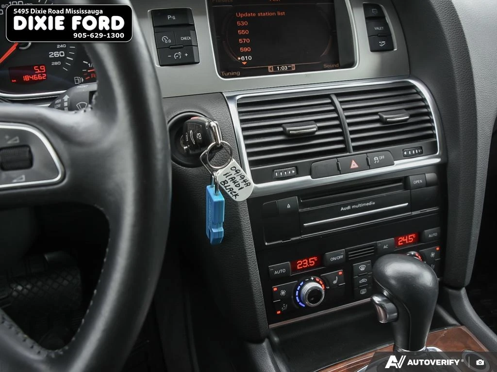 Audi Q7 3.0 TDI, снимка 8 - Автомобили и джипове - 54762773