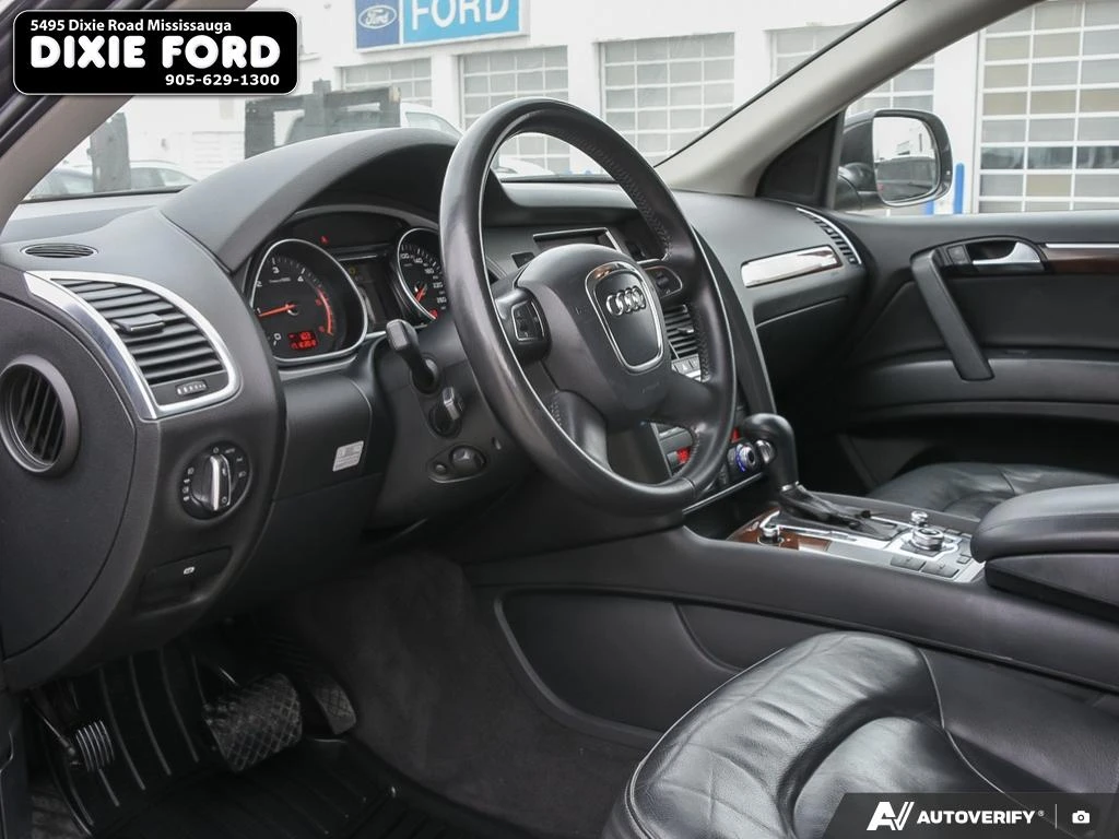 Audi Q7 3.0 TDI, снимка 3 - Автомобили и джипове - 54762773
