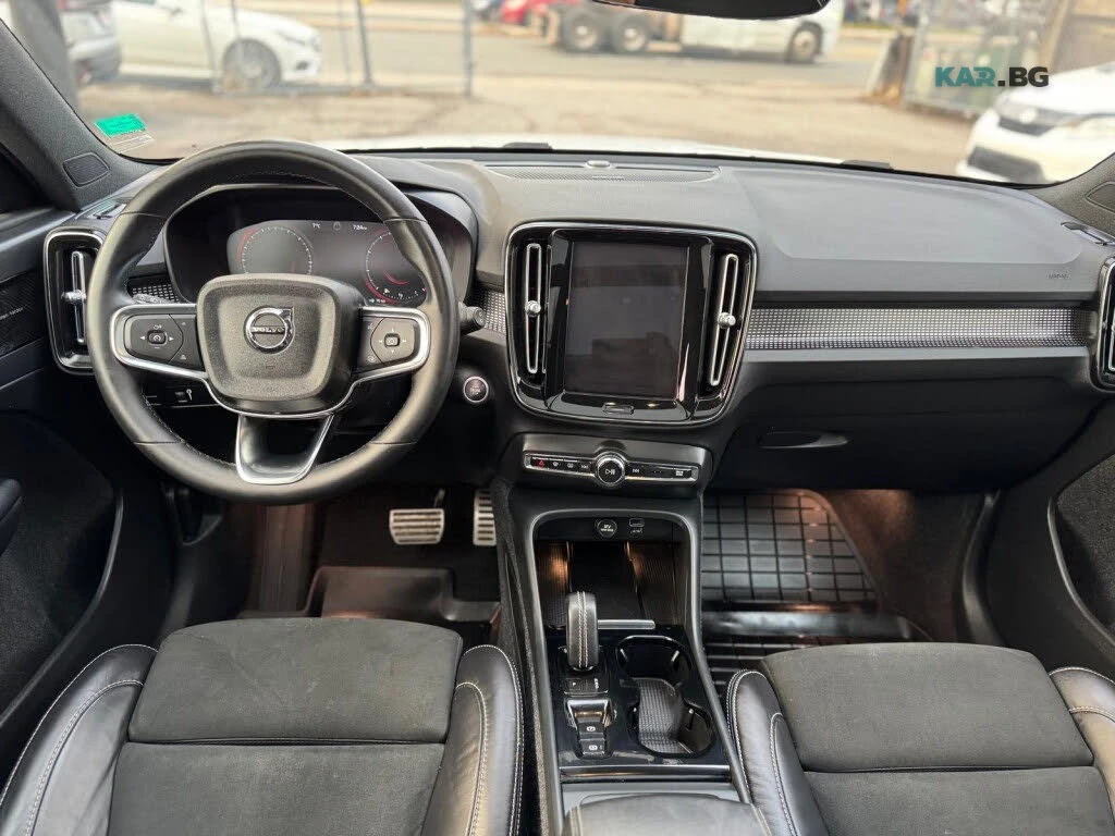 Volvo XC40 R-Design* АвтоКредит* (ЦЕНА ДО БГ)* , снимка 6 - Автомобили и джипове - 54766063