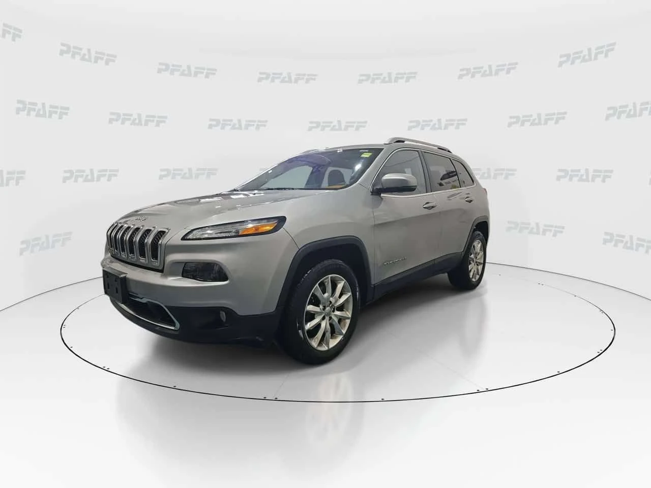 Jeep Cherokee * 4WD 4dr Limited | AS IS | Clean Carfax | * CARFA, снимка 4 - Автомобили и джипове - 54948063