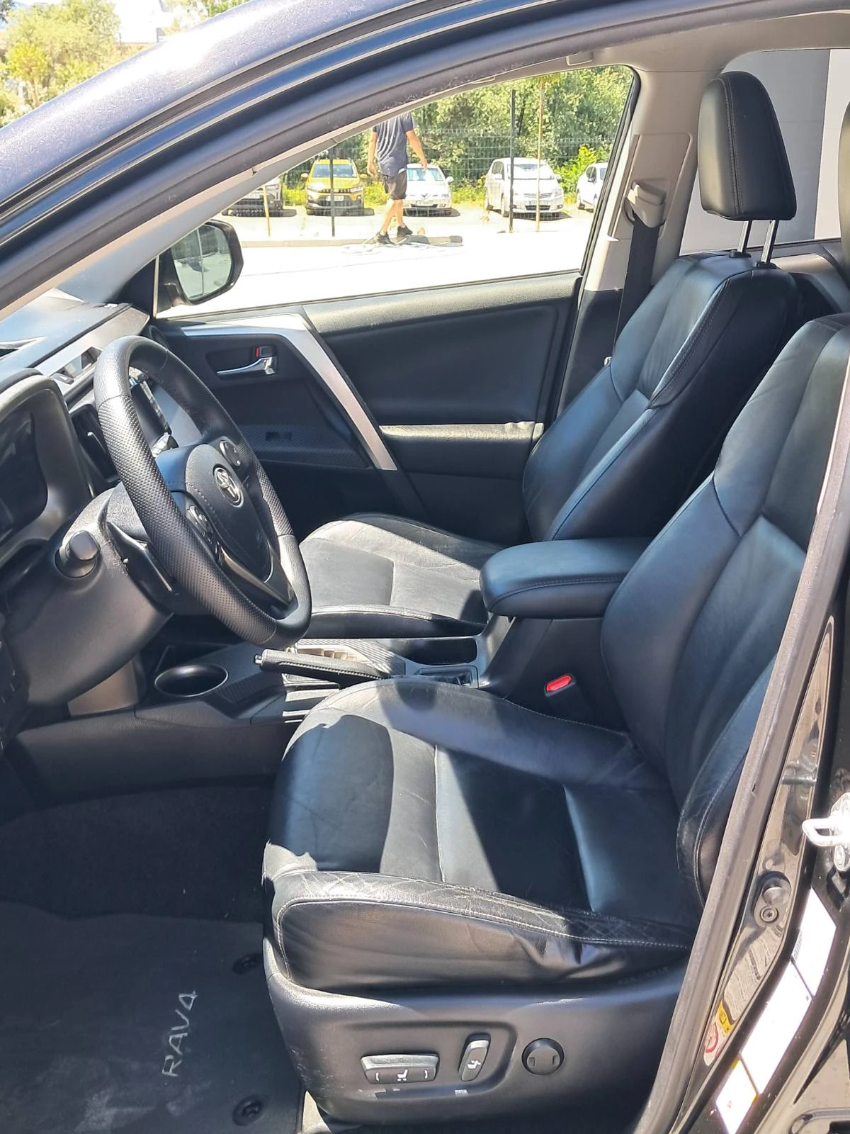 Toyota Rav4 2.2 D AWD = MGT Select 2 =  | Mobile.bg � ����������� 9