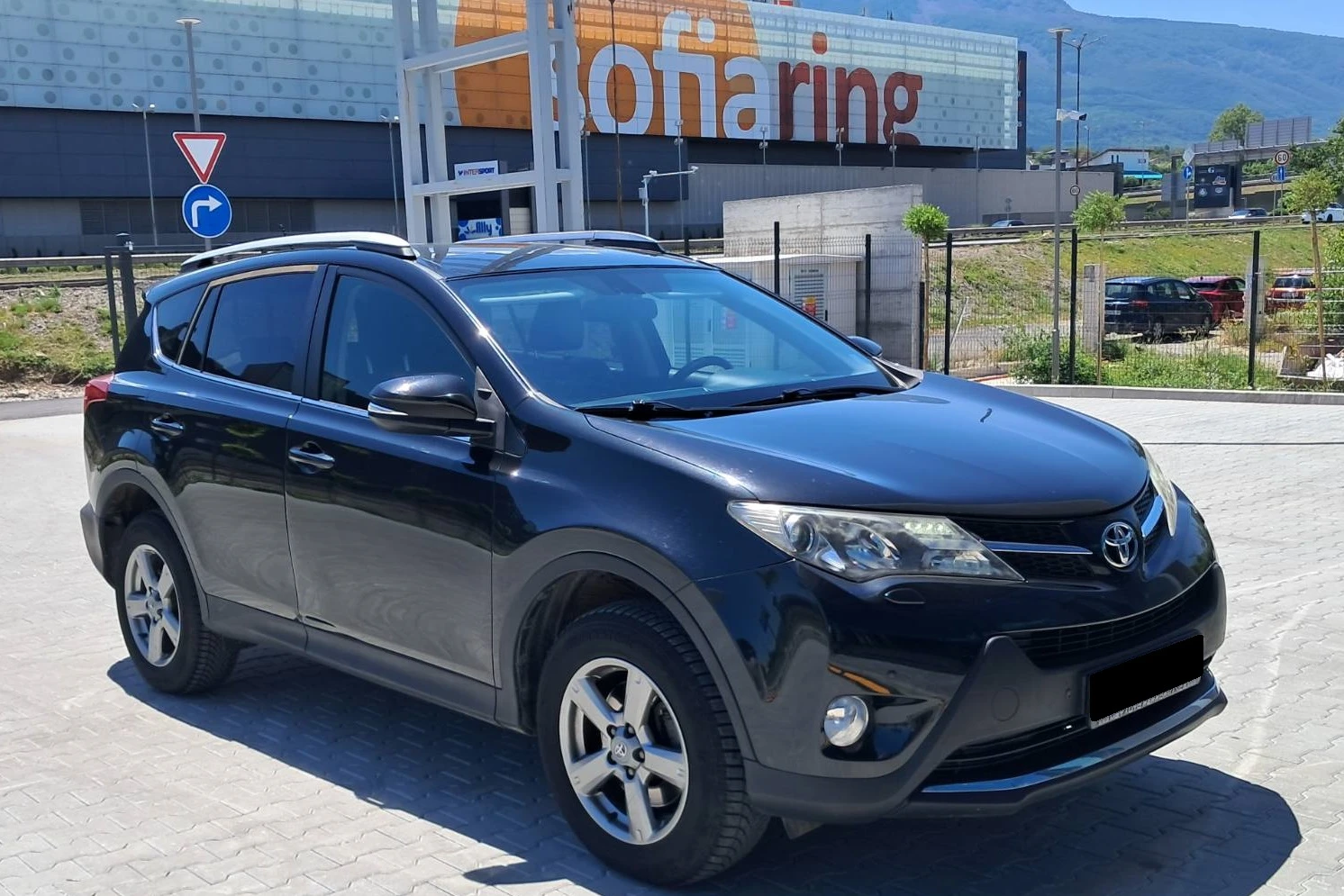 Toyota Rav4 2.2 D AWD = MGT Select 2 =  | Mobile.bg � ����������� 4