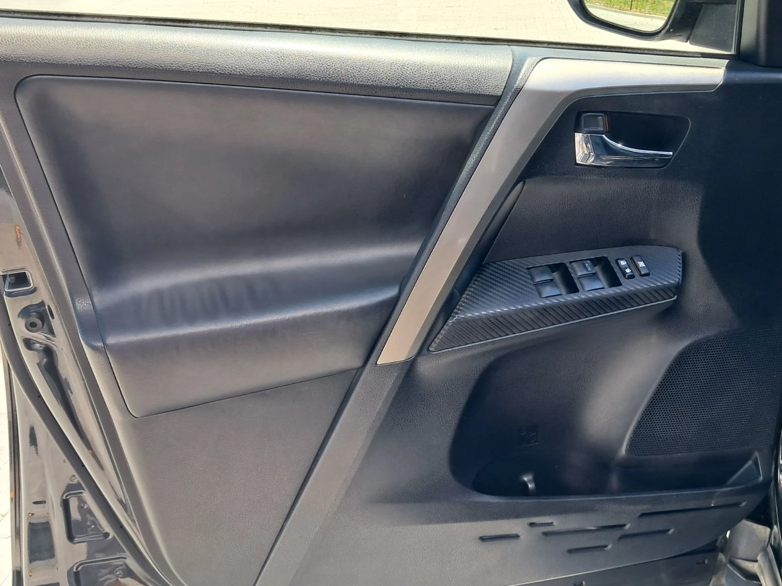 Toyota Rav4 2.2 D AWD = MGT Select 2 =  | Mobile.bg � ����������� 8