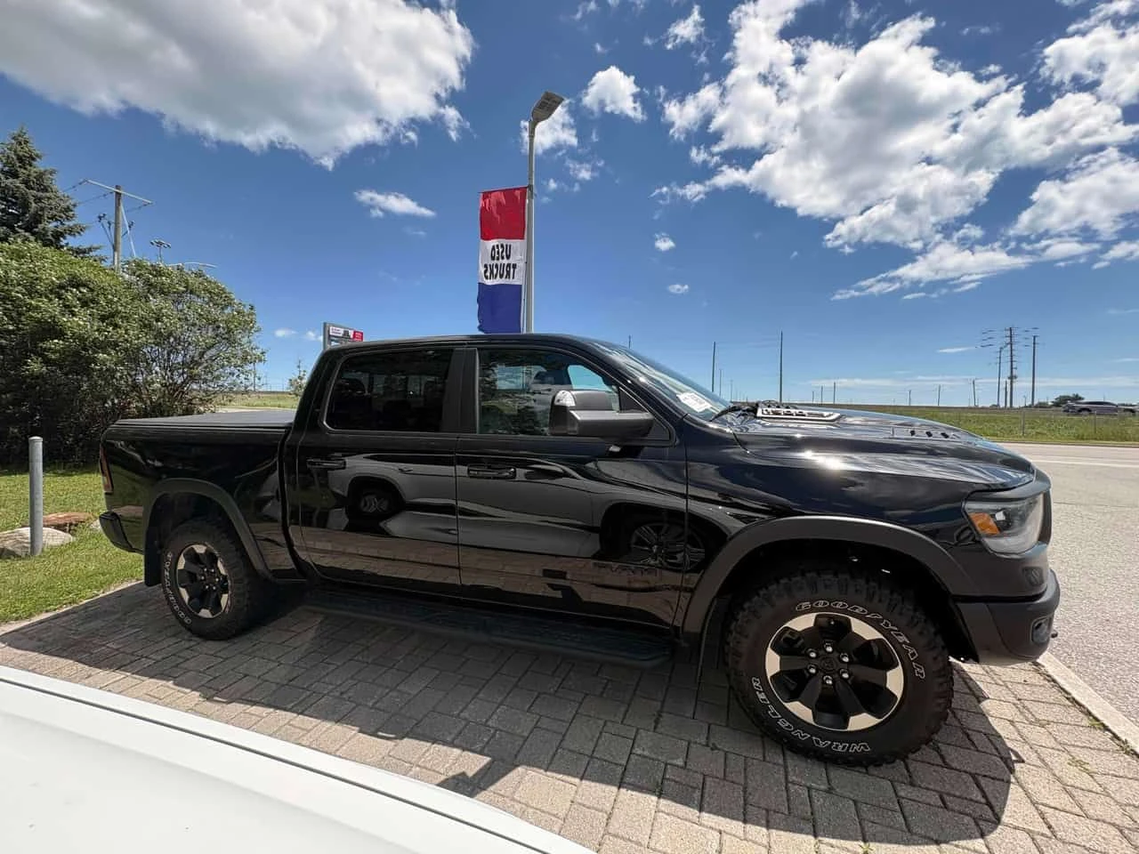 Dodge RAM 1500 * Rebel * АВТОКРЕДИТ БЕЗ ПЪРВОНАЧАЛНА ВНОСКА* , снимка 3 - Автомобили и джипове - 55182390