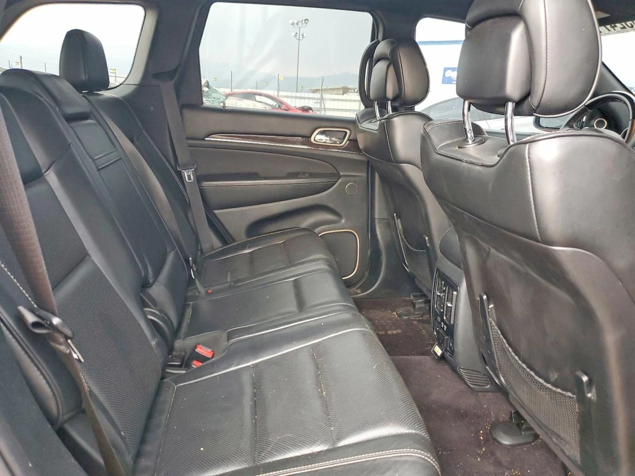 Jeep Grand cherokee 3.6l Overland, снимка 11 - Автомобили и джипове - 55567026