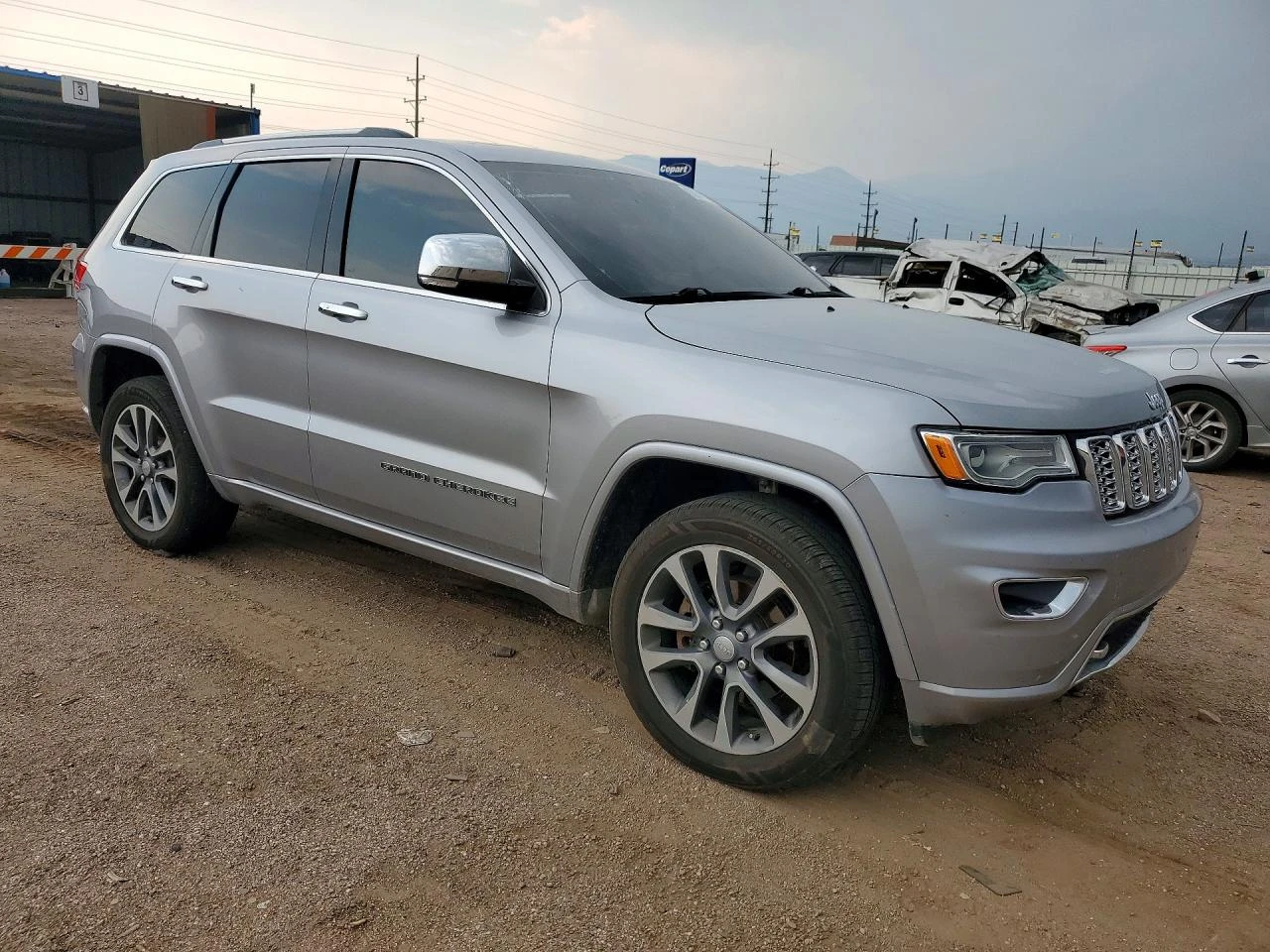 Jeep Grand cherokee 3.6l Overland, снимка 4 - Автомобили и джипове - 55567026